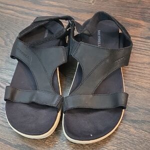 Merrell Women's Black and Tan Sandals
